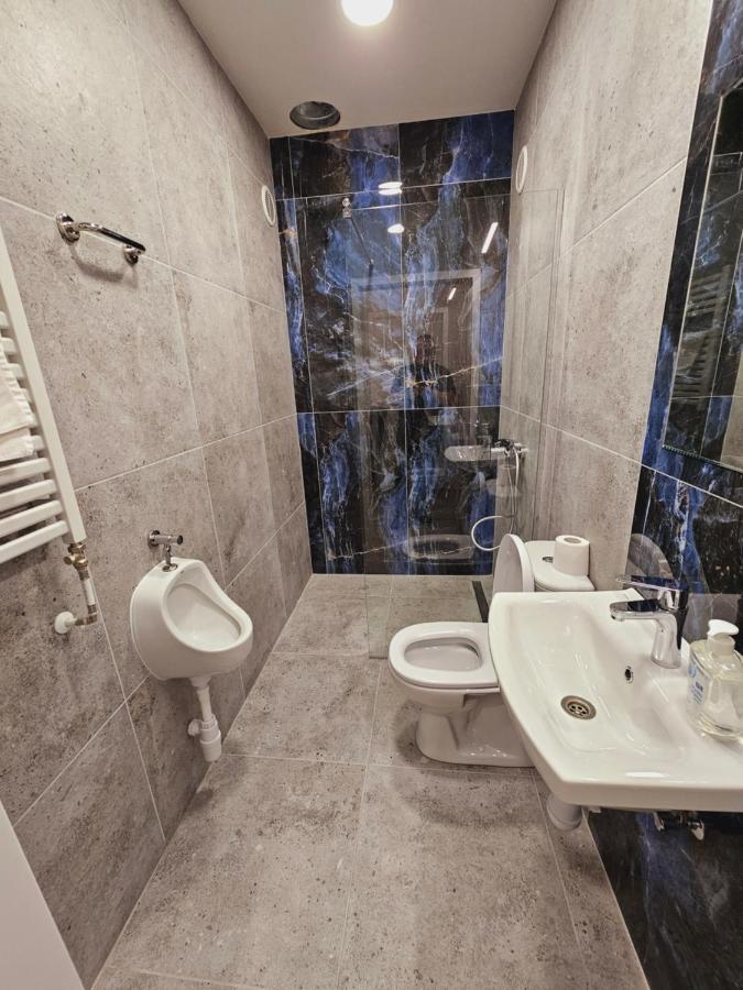 Hostel Przy Targu Rybnym Gdansk Exterior photo